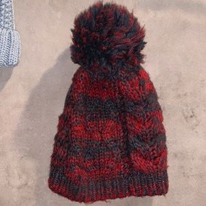 Super cute beanie, like new
